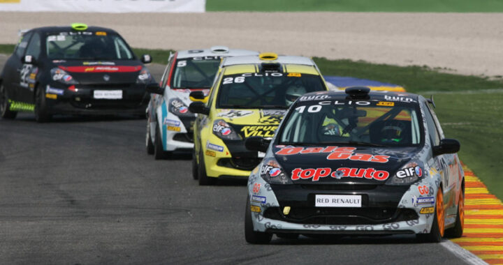 Clio Cup, carreras en Valencia